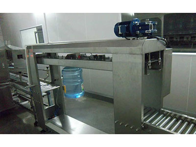 半自動(dòng)套袋機(jī)